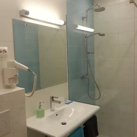 Tavcar Oda ve Kahvaltı